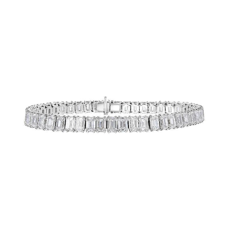 18KT WHITE GOLD 23.77 CTW EMERALD DIAMOND TENNIS BRACELET