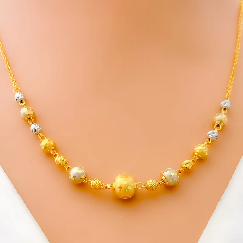 Elegant Versatile 22k Gold Necklace